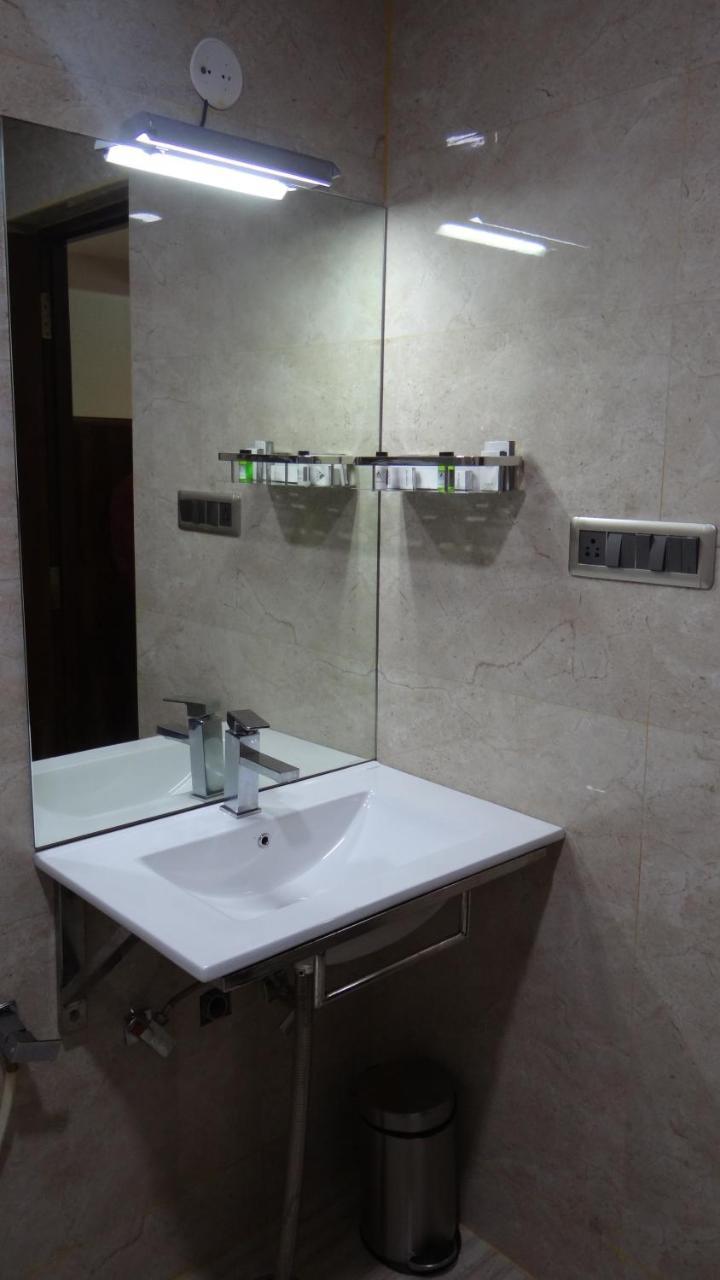 Devanahalli Arna Hotel מראה חיצוני תמונה
